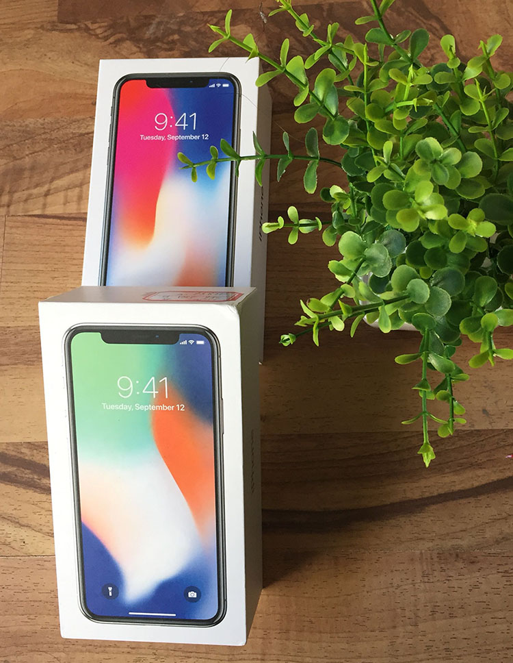 苹果(Apple) iPhone X 4G手机 5.8寸屏幕 灰色银